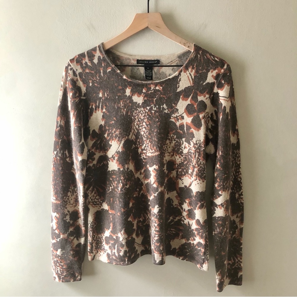 VINTAGE Floral Crewneck Lambswool Sweater